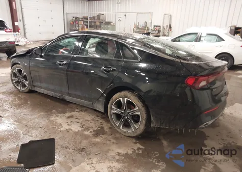 2022 Kia K5 Ex z USA, uszkodzony, nr VIN 5XXG34J27NG094736